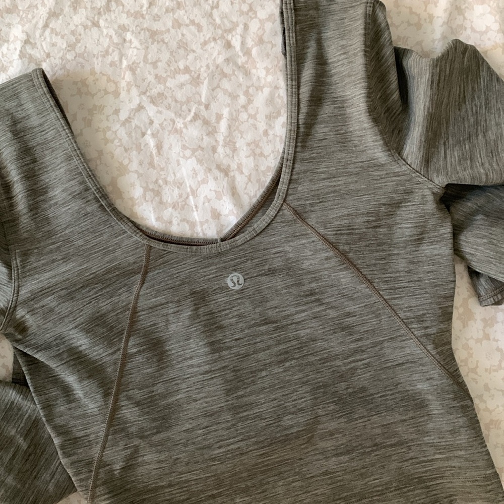 Nwot define long sleeve top